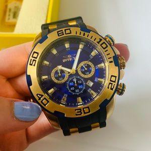 Men’s Blue and Gold Watch